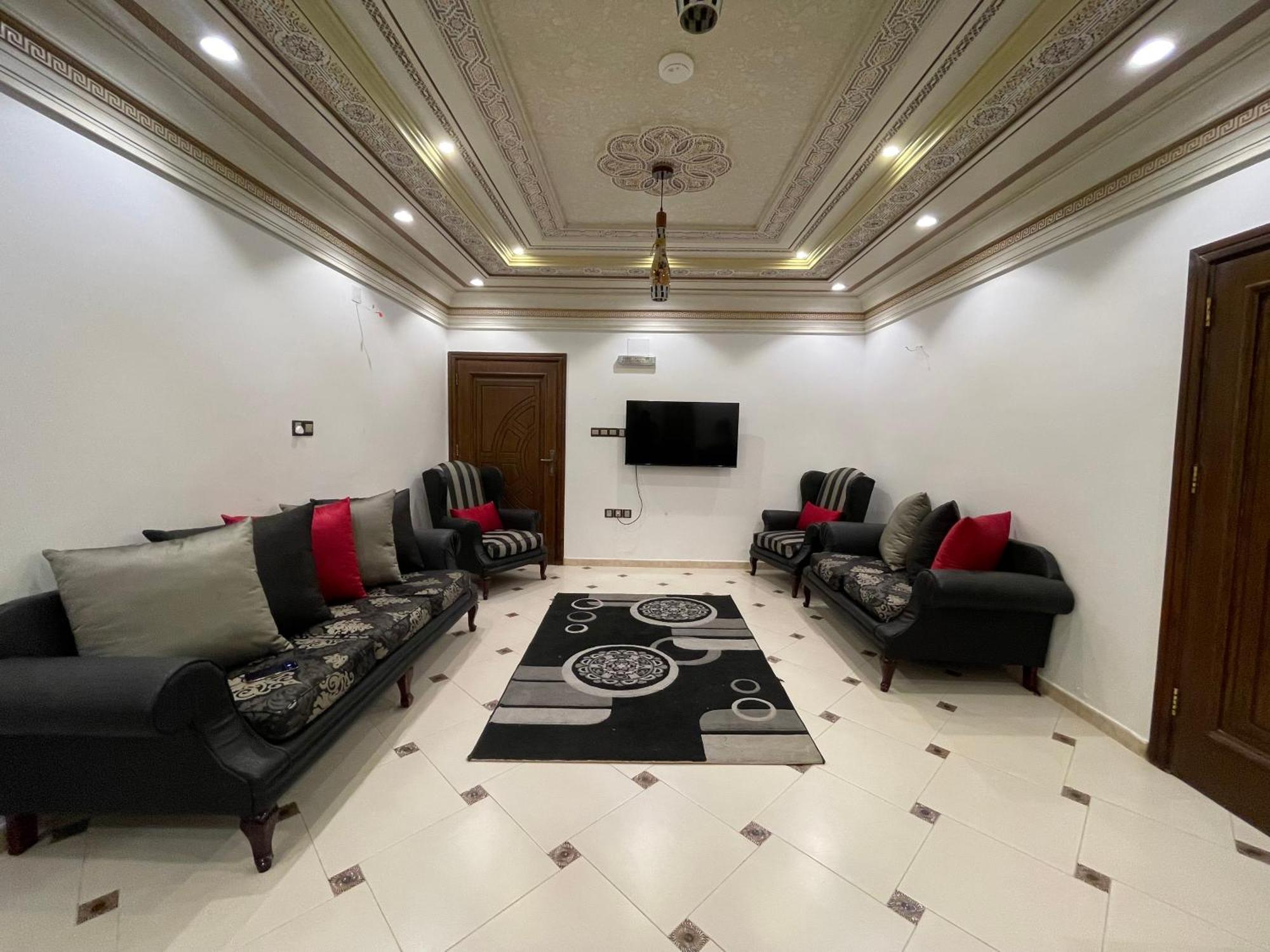 Friday Suites Al-'Ula Exteriör bild